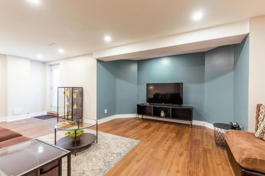 Spacious Basement Mississauga Exterior foto